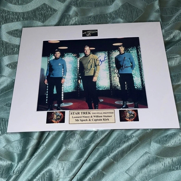 - Star Trek shatner Leonard nimoy 8x10 photo - Picture 1 of 1